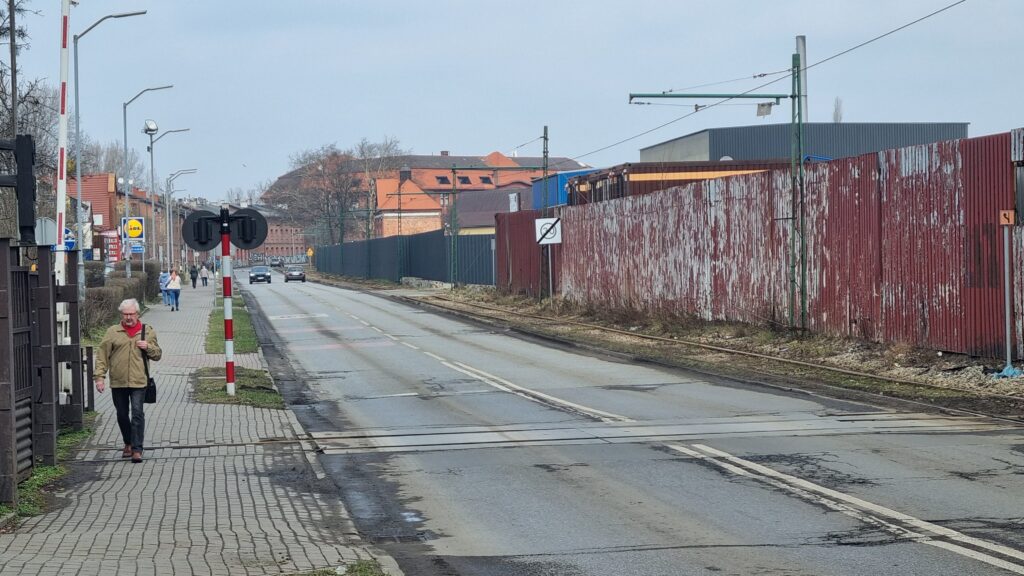 Riding transit in industrial Poland with a €19 flight